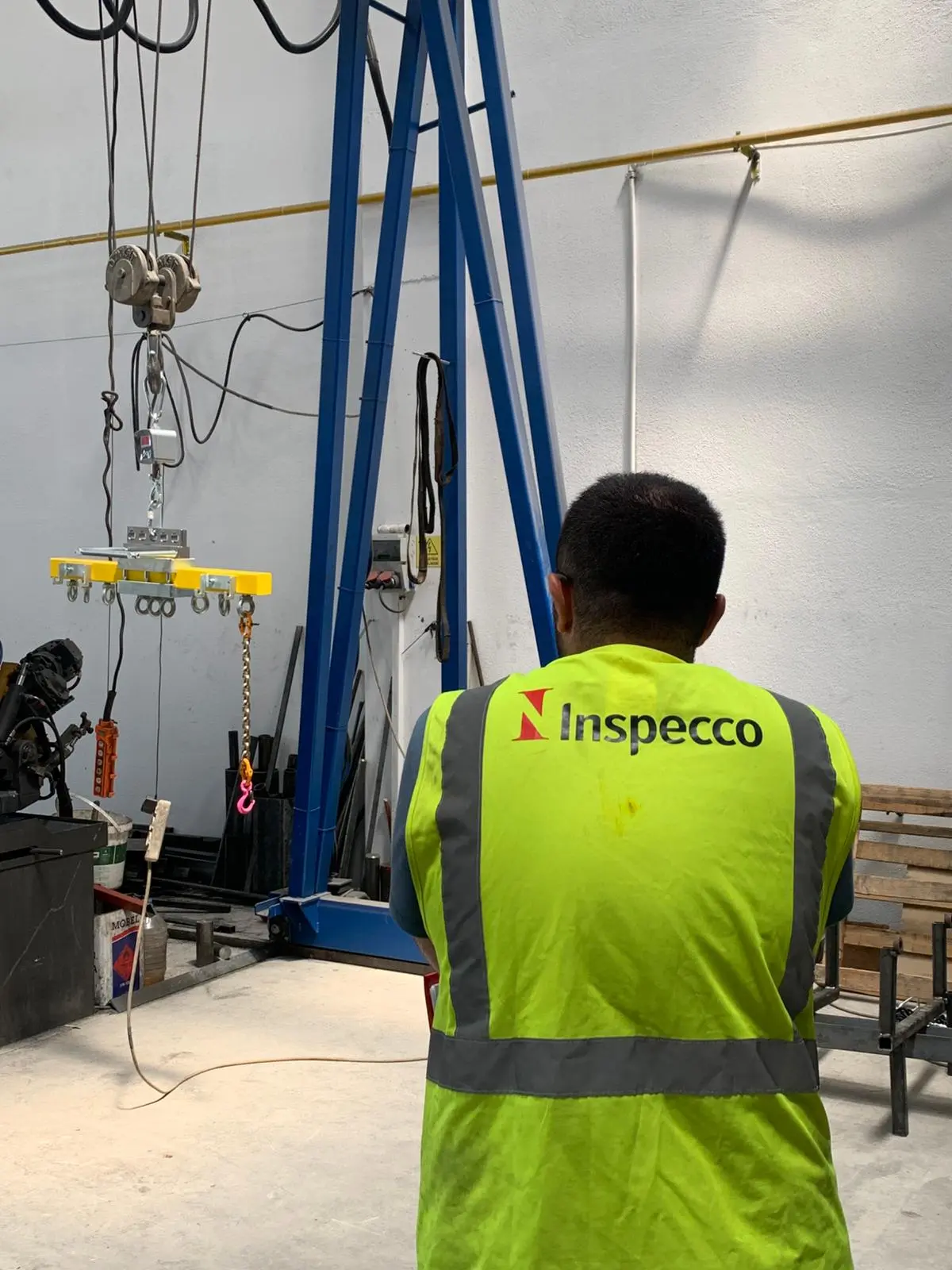 Processus de contrôle qualité sur la ligne de production de manipulateurs industriels Soyerpek. Normes ISO et système de gestion de la qualité à 360°